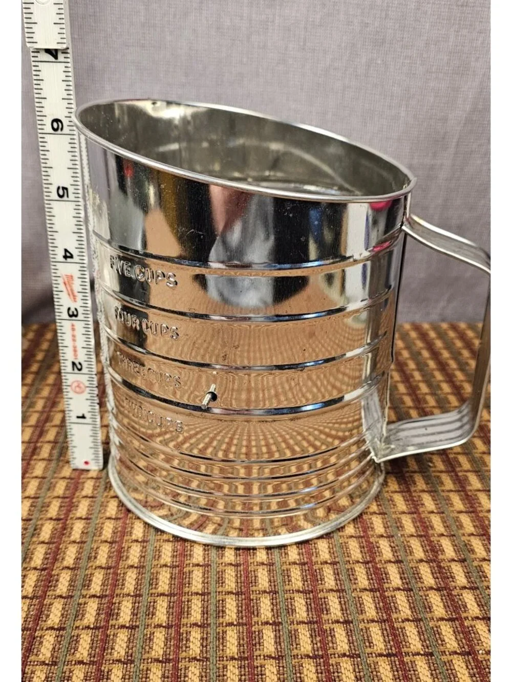 Vintage 5-Cup Tin Flour Sifter